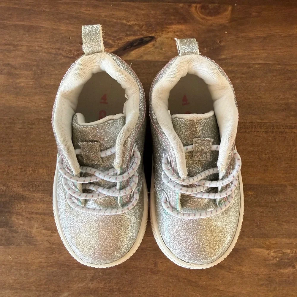 Carter's Glitter Toddler Sneakers Size 4 Silver Hearts Bungee Lace Up Shoes